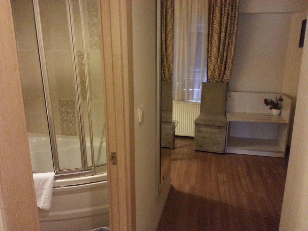 Grand Zeybek Hotel อิซมีร์ ภายนอก รูปภาพ