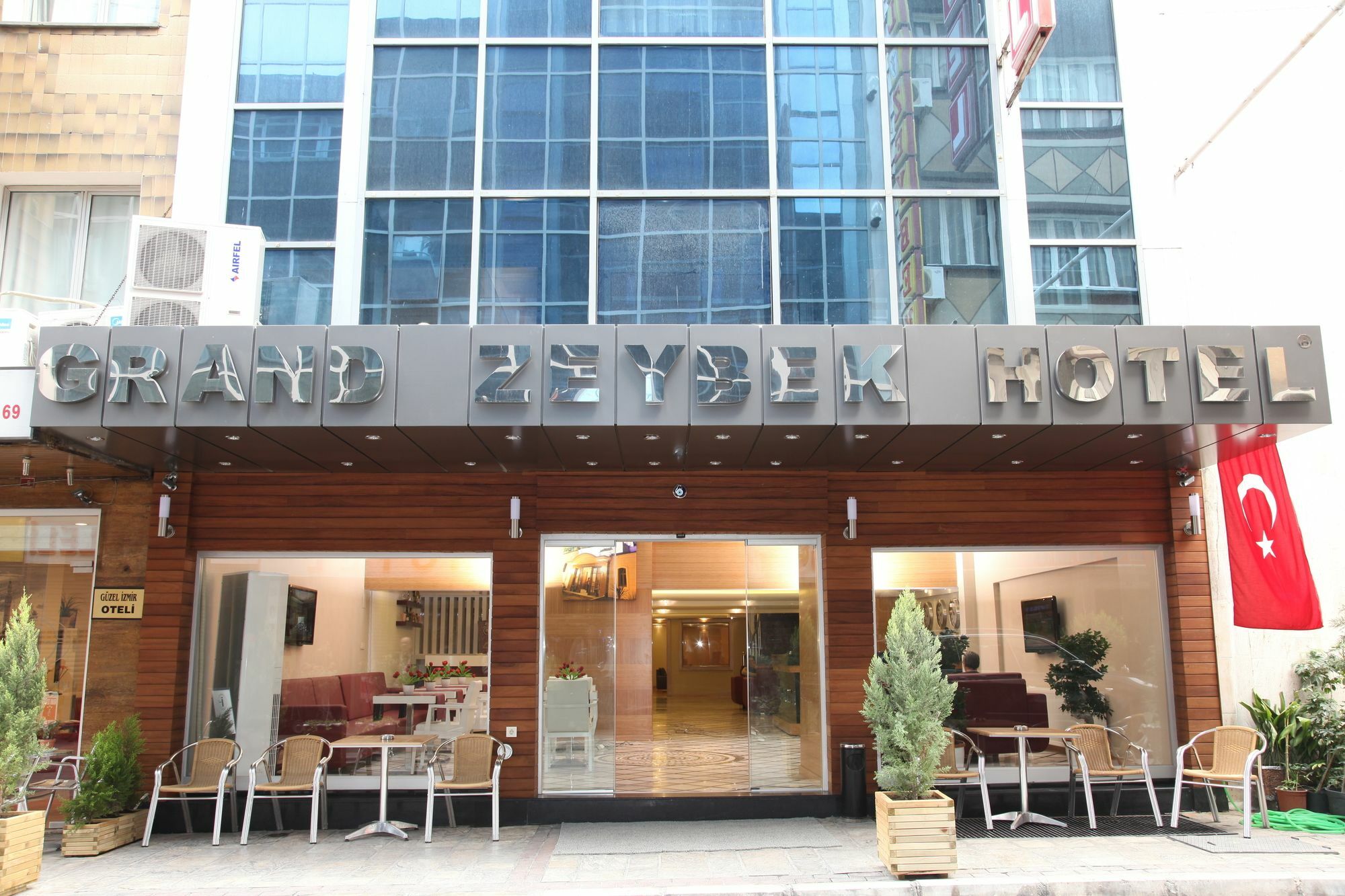 Grand Zeybek Hotel อิซมีร์ ภายนอก รูปภาพ