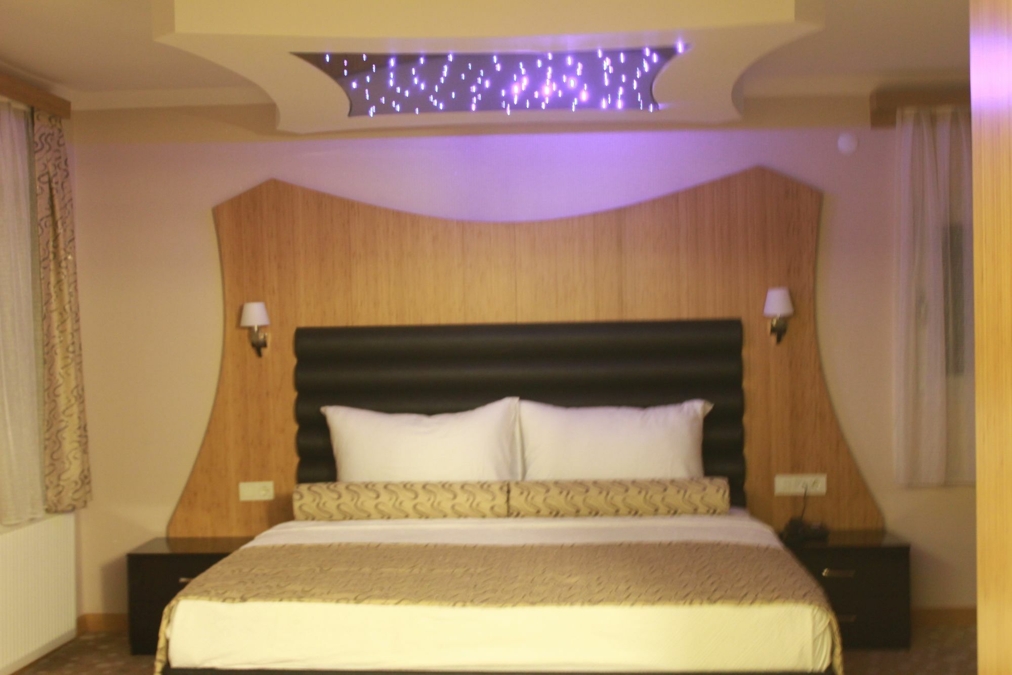Grand Zeybek Hotel อิซมีร์ ภายนอก รูปภาพ